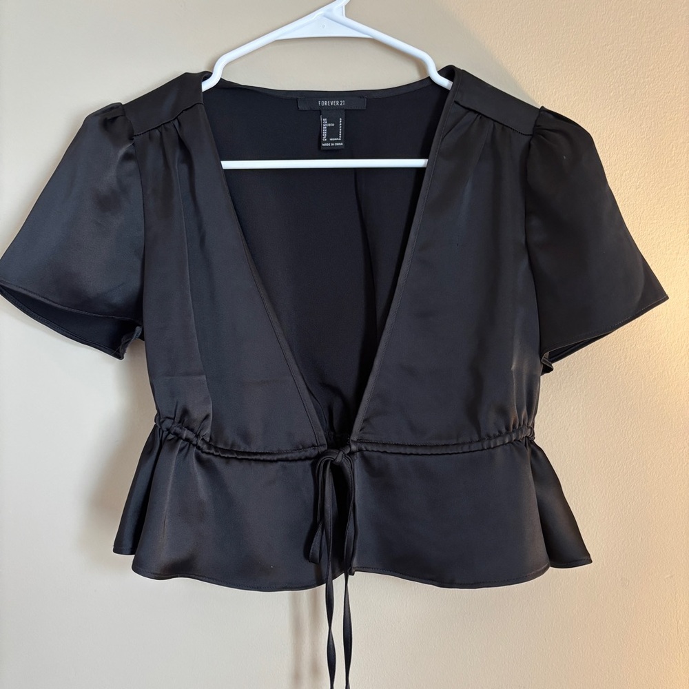 Forever 21 Black Puff Sleeve Tie Front Peplum Blouse